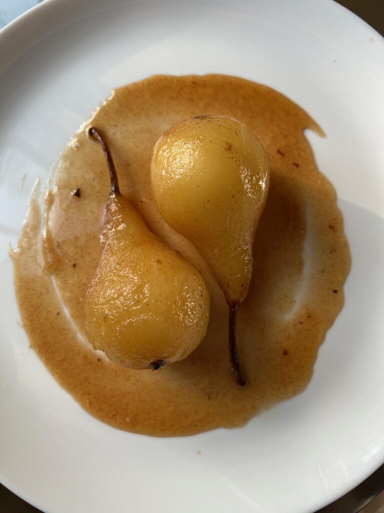 White Wine Vanilla Poached Pears